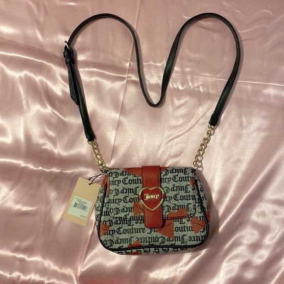 Juicy Couture Heart Crossbody Purse - Picture 3 of 6